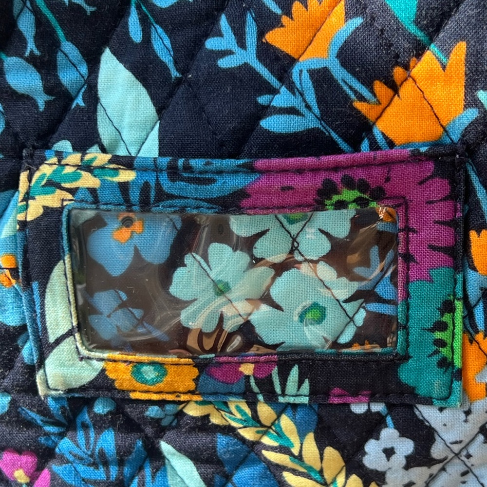 Vera Bradley Midnight Blues Lunch Box - Picture 5 of 6